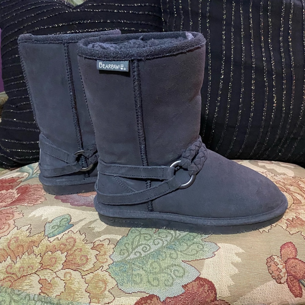 Bearpaw bootie